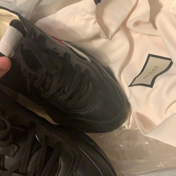 Gucci Rhyton Shoes Size 9 in Men's - Picture 3 of 3